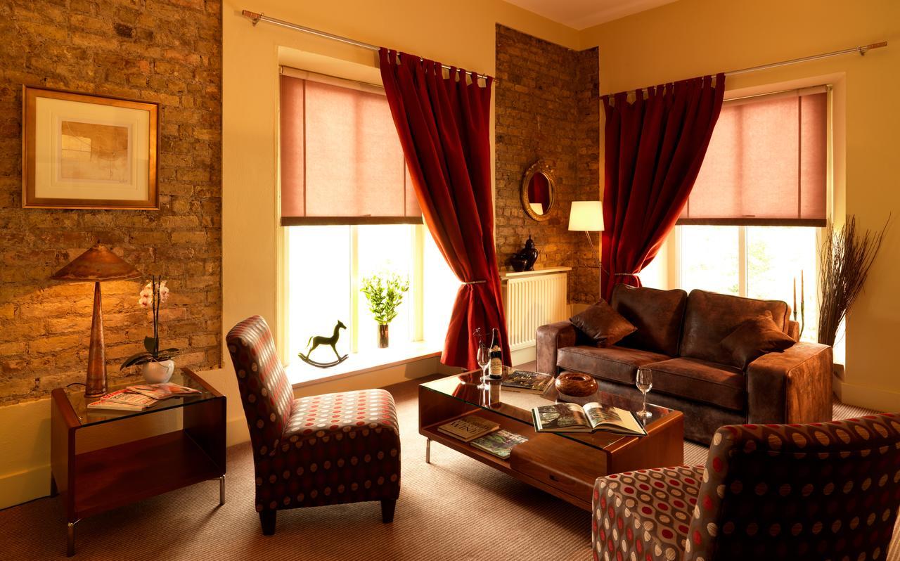 Becketts Hotel Leixlip ภายนอก รูปภาพ